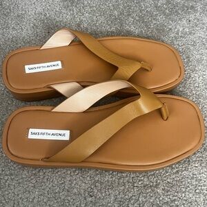 Saks Fifth Ave Tasha Sandal Flip Flop Slipper Tan Brown  Leather size 8.5